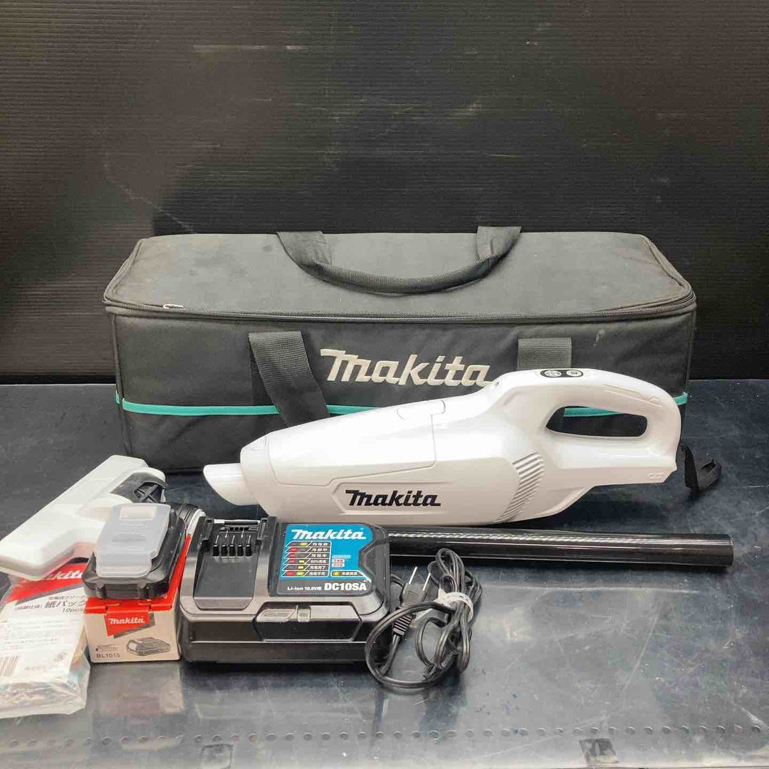 ◇マキタ(makita) コードレスクリーナ CL107FDZW【川越店】