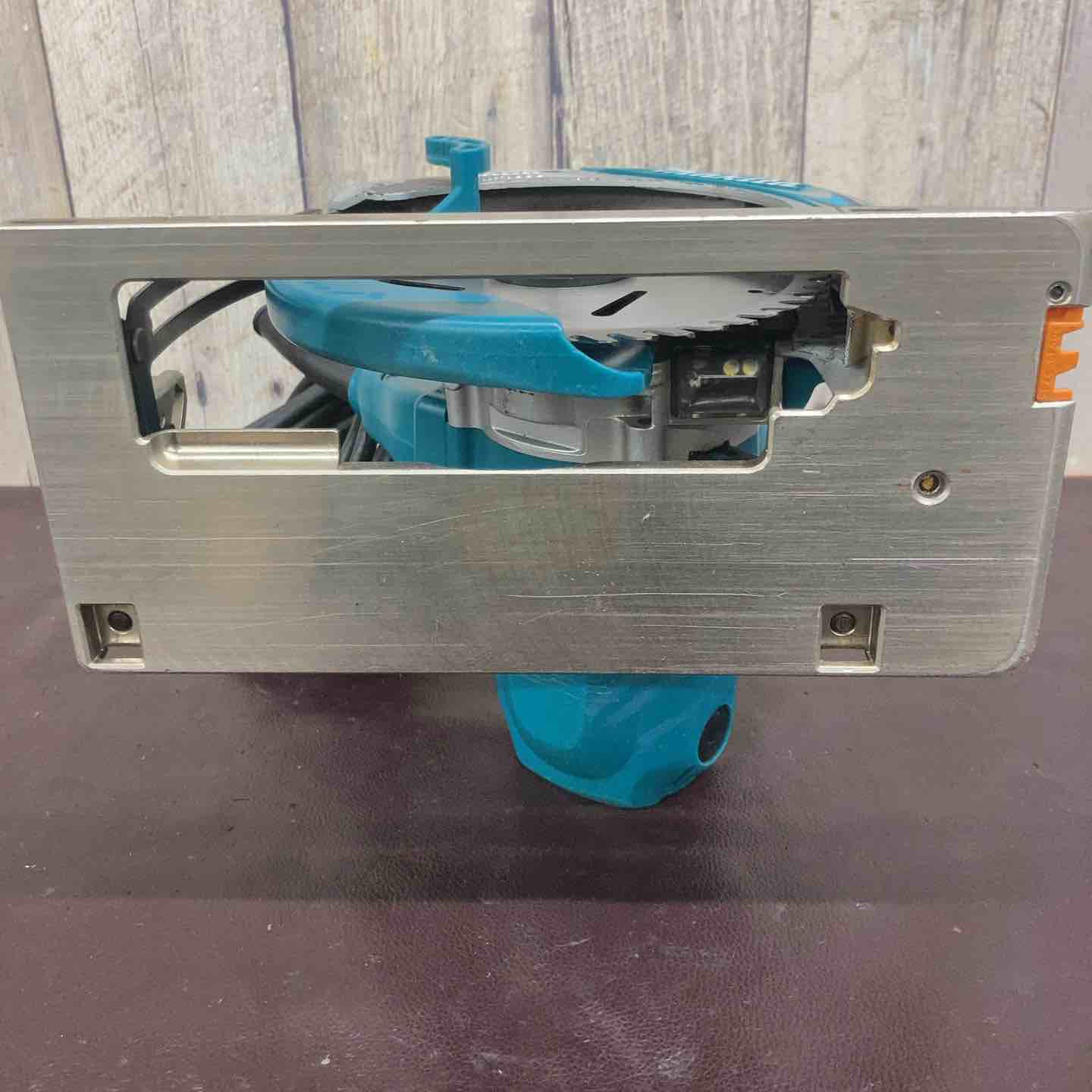 中古品】 マキタ(makita) 電気マルノコ 5637BA 【東大和店】 – アクト