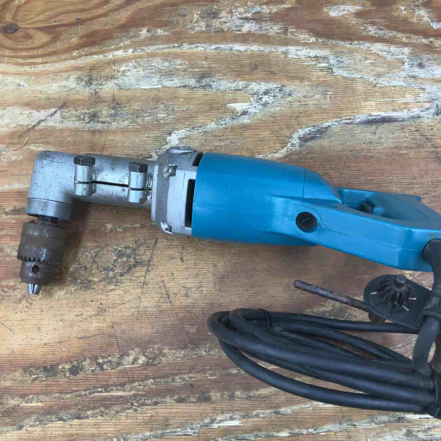 ◇マキタ(makita) コーナー(アングル)ドリル 6300LR【柏店】 – アクト