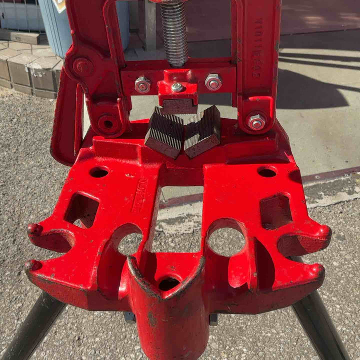 【店頭受取り限定】REX レッキス 脚付きパイプバイス No,1【草加店】