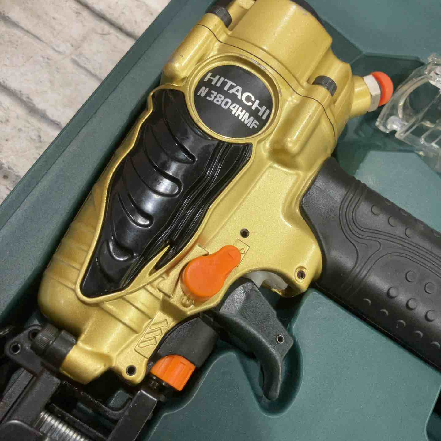 HiKOKI ハイコーキ N3804HMF 高圧フロアタッカ 中古美品 【ハンズ