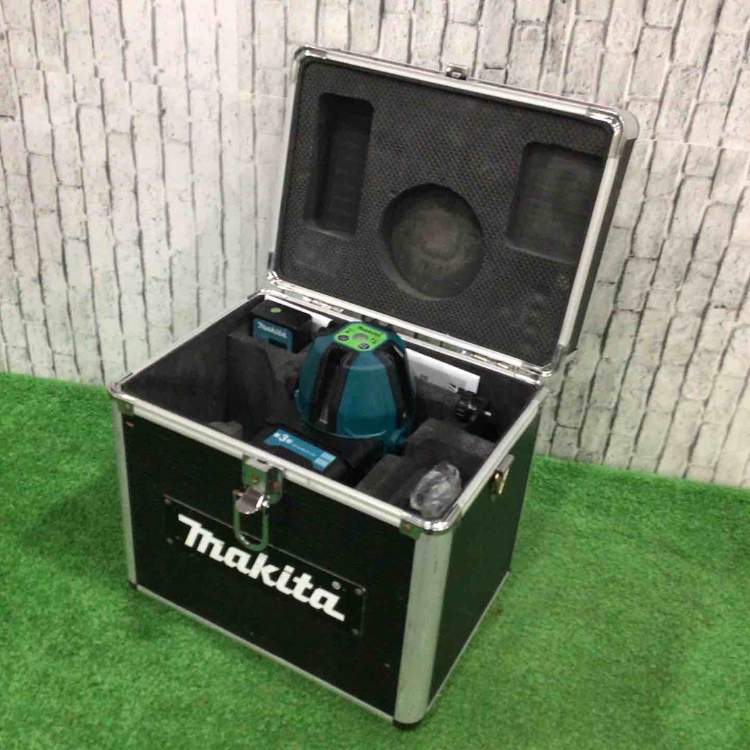 ◇マキタ(makita) 高輝度コードレスグリーンレーザー墨出し器 SK40GD 動作確認済【川口店】