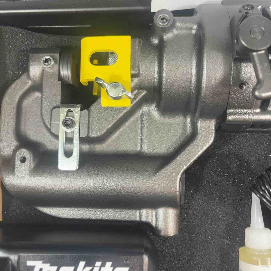★マキタ(makita) コードレスパンチャー PP200DRG【川崎店】