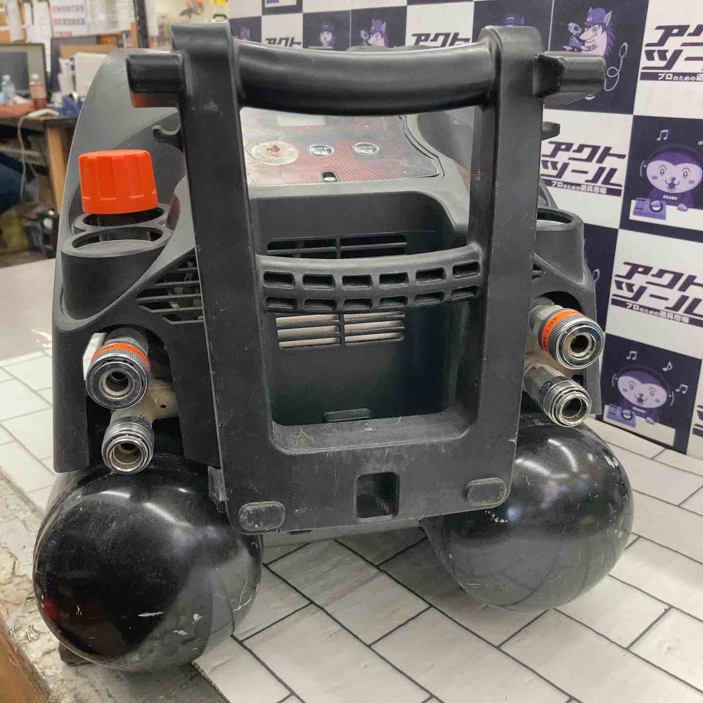 MAX AK-HH1270E3 エアーコンプレッサー 黒【野田愛宕店】【店頭取引 