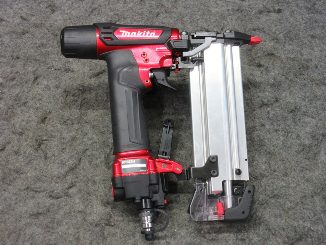 ★マキタ(makita) 高圧フィニッシュネイラ AF552H【町田店】