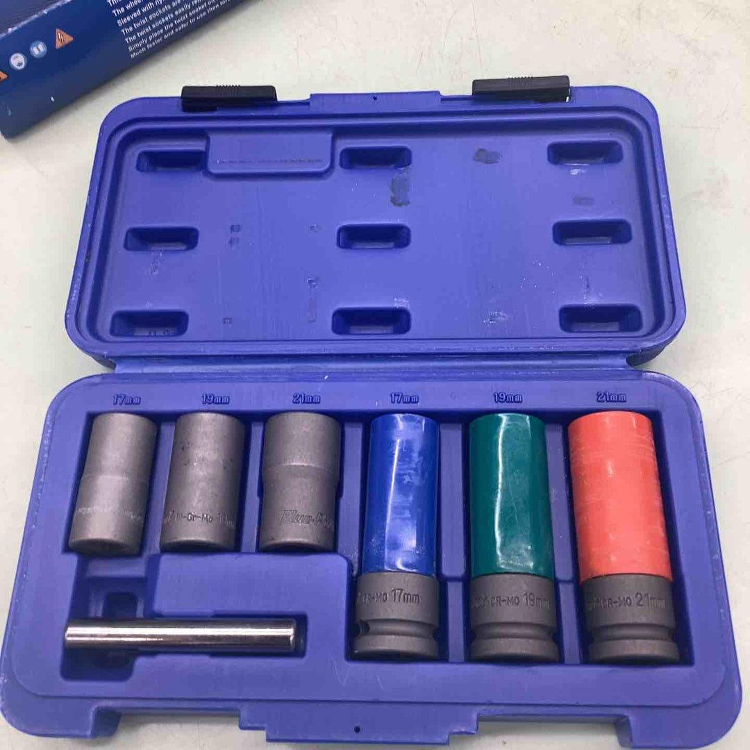 ブルーポイントホイールソケットセットITC7316A-KIT　1個カバー部分割れあり【越谷店】