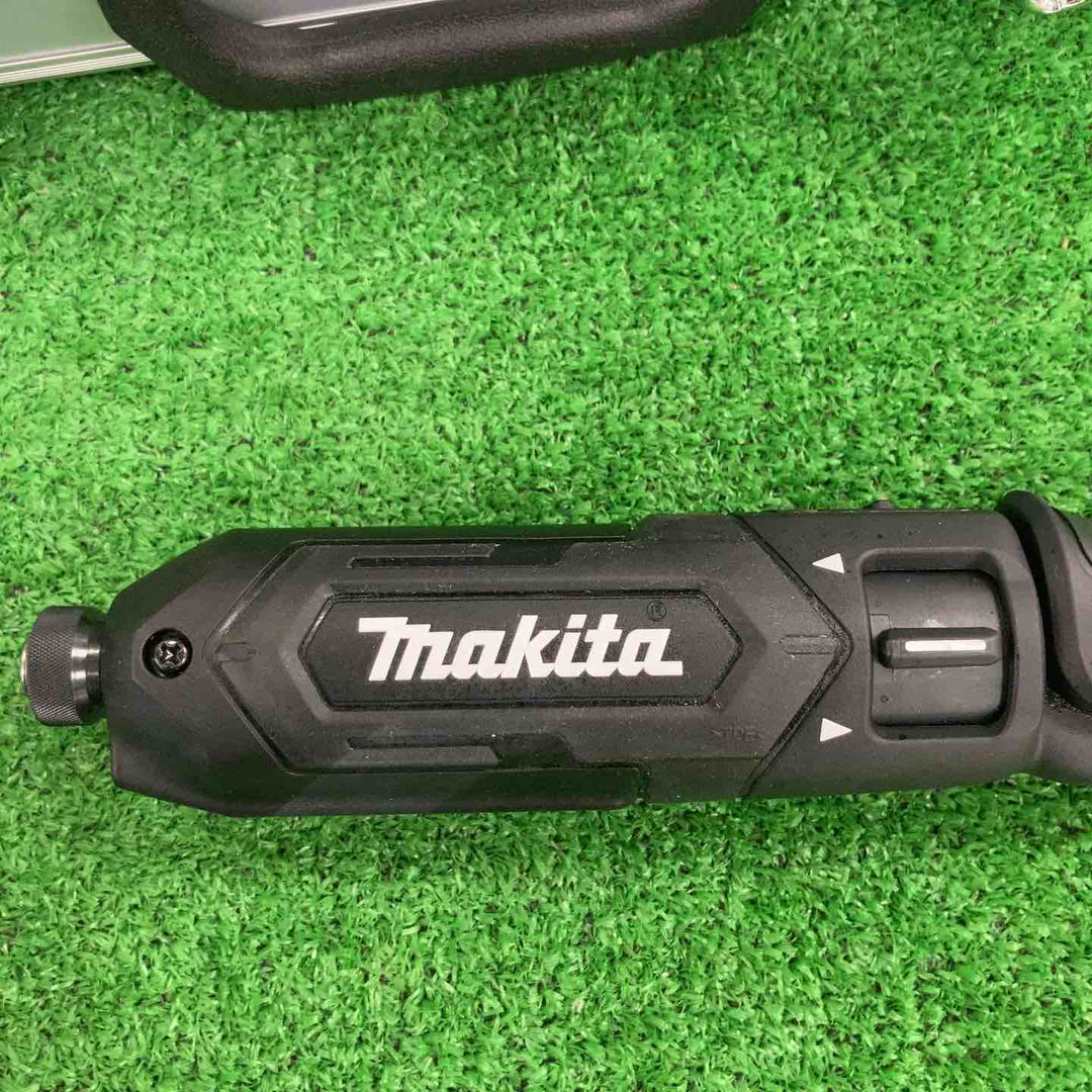 ★マキタ(makita) コードレスペンインパクトドライバー TD022DSHXB【川崎店】