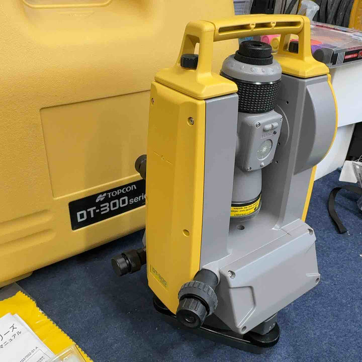 【店頭受取り限定】 ※未校正・保証なし トプコン デジタルセオドライト 三脚セット DT-300【八潮店】