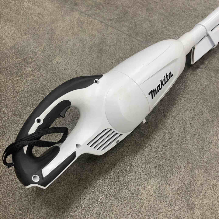 ◇マキタ(makita) コードレスクリーナー CL180FDZW【川崎店】