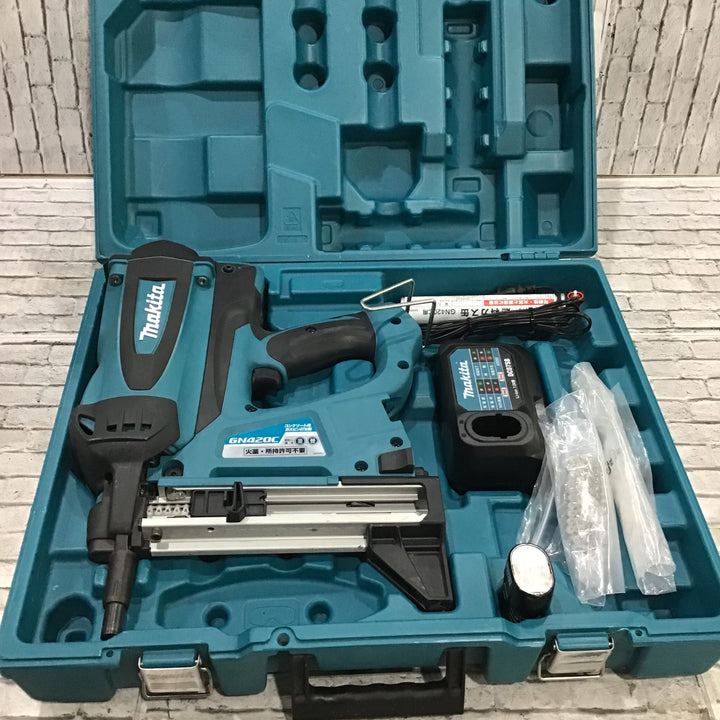 ★マキタ(makita) コードレスコンクリート用ガスピン打ち機 GN420C【川口店】