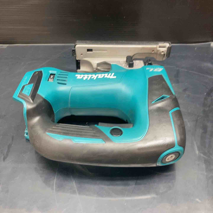 ☆マキタ(makita) コードレスジグソー JV142DZK【川越店】