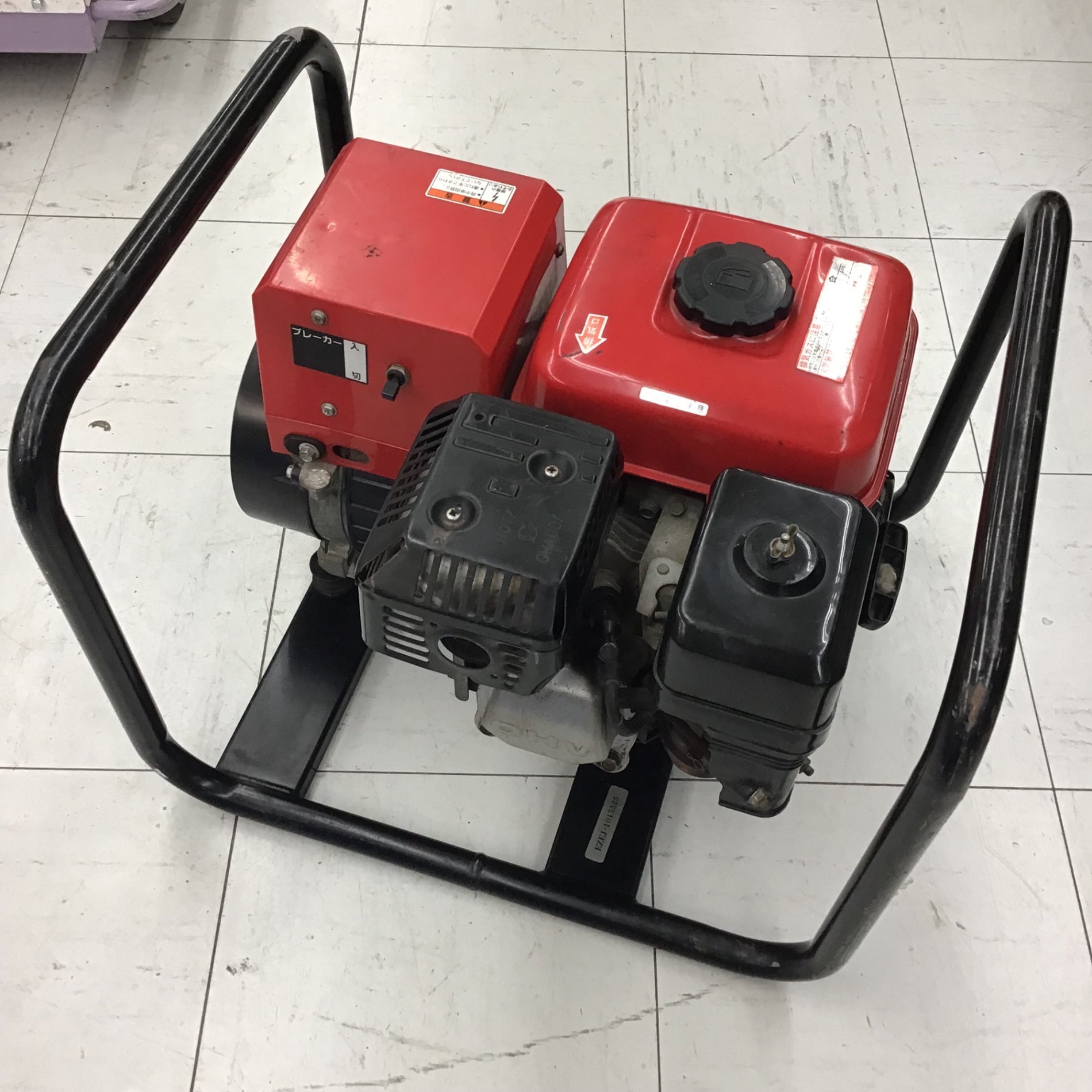 【店頭受取り限定・現状品】 ホンダ/HONDA エンジン発電機・EZ2300 【鴻巣店】