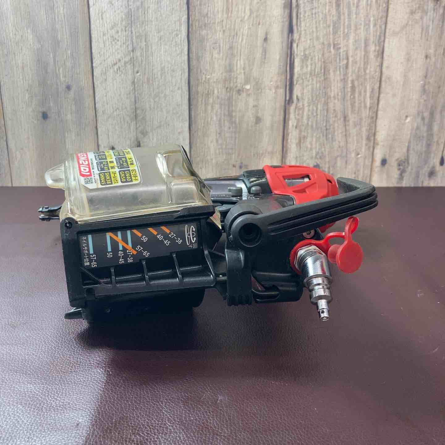 中古品】 マックス(MAX) 65mm 高圧エア釘打ち機 HN-65N2(D)-G エア工具