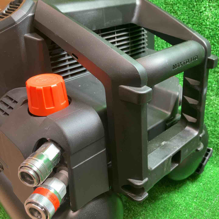 お買得品♪マックス(MAX) エアコンプレッサー AK-HH1310E_ブラック【川越店】