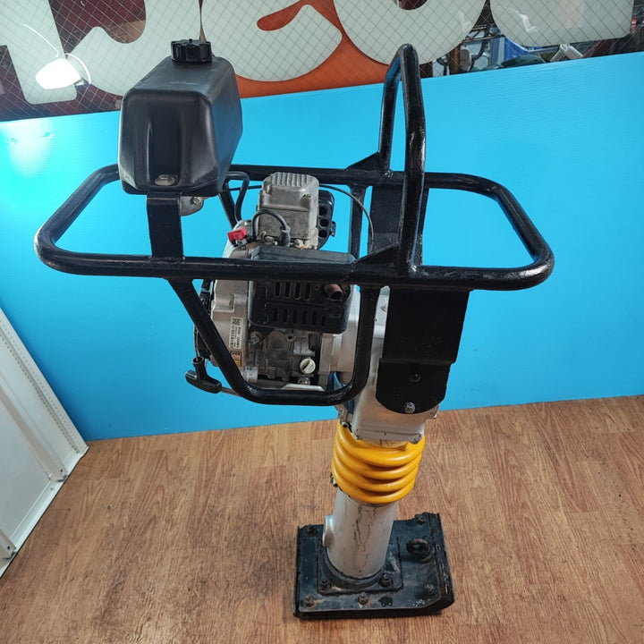 【店頭受取り限定】明和　エンジンランマ　RT-50R【岩槻店】