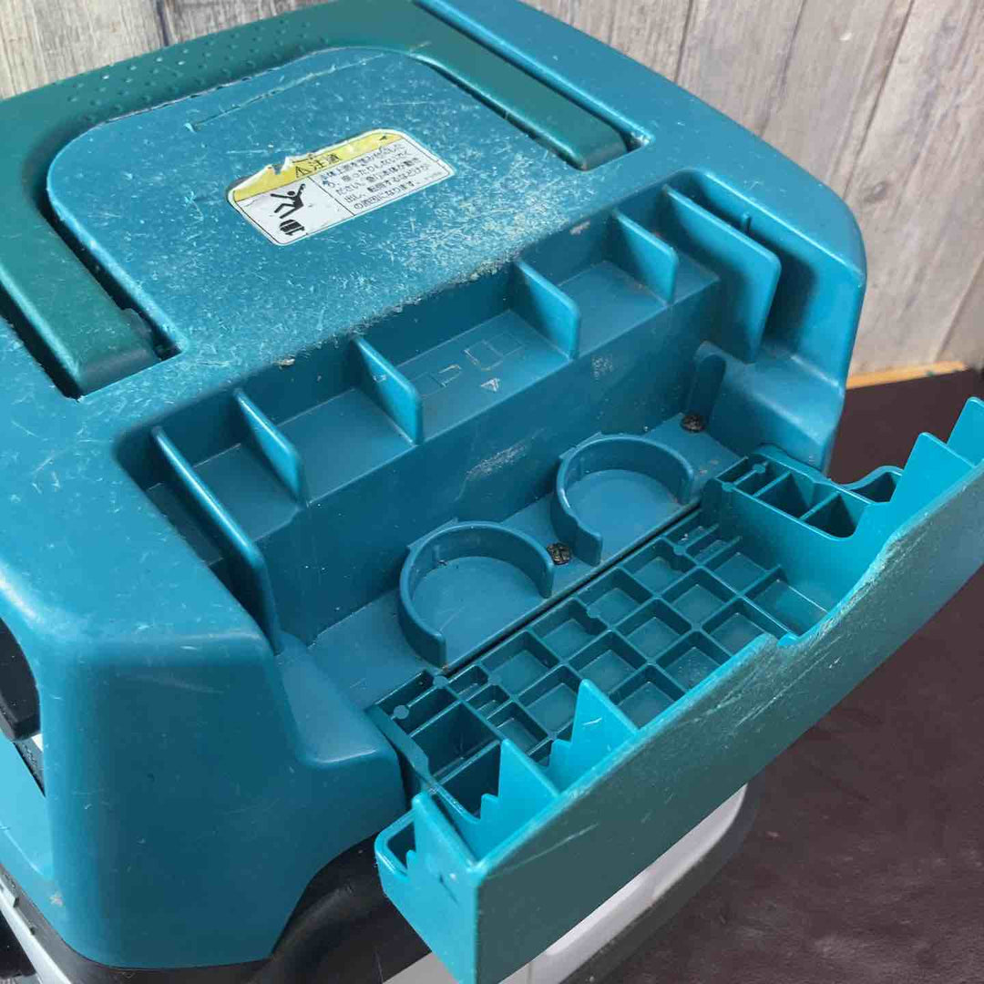 【中古品】マキタ(makita) 集じん機 乾式 484(P)【東大和店】