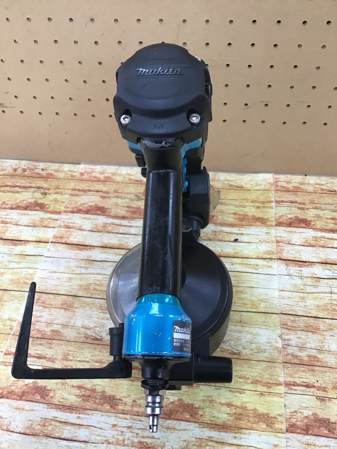 マキタ(makita) 高圧エア釘打ち機 AN534HM【川崎店】