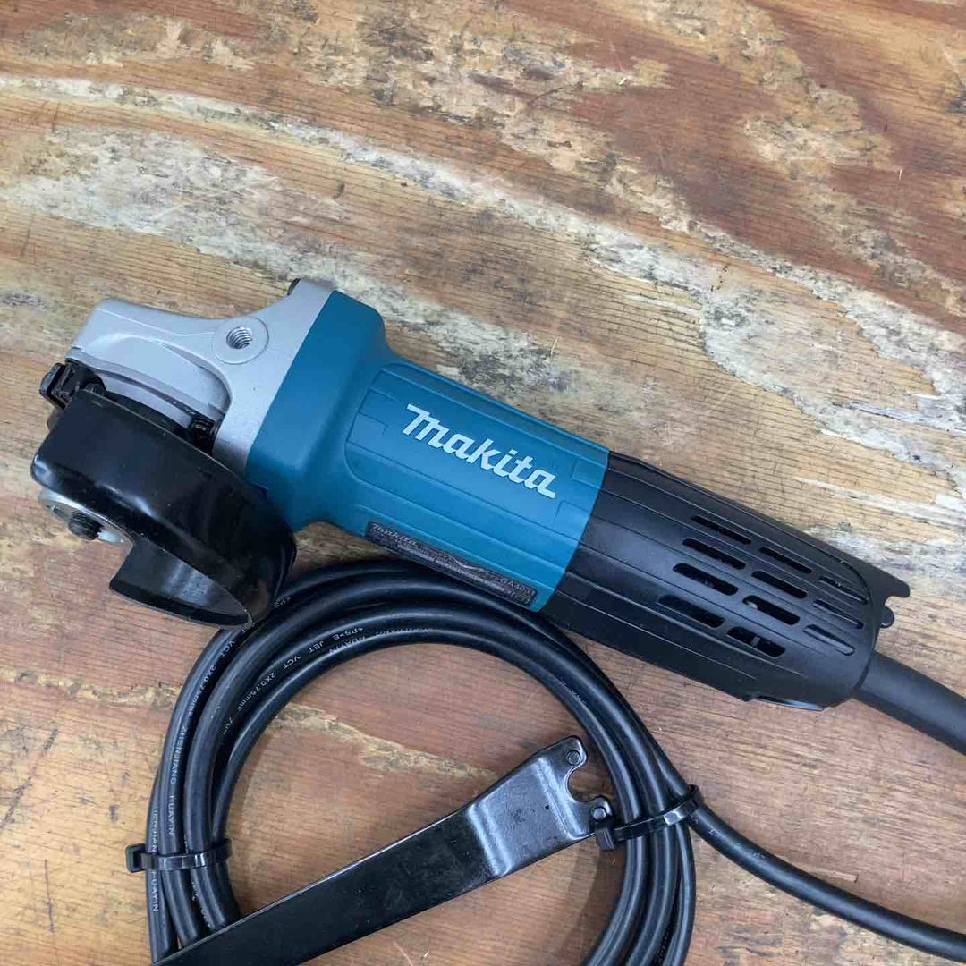 ☆マキタ(makita) 100mmディスクグラインダー GA4031【柏店】