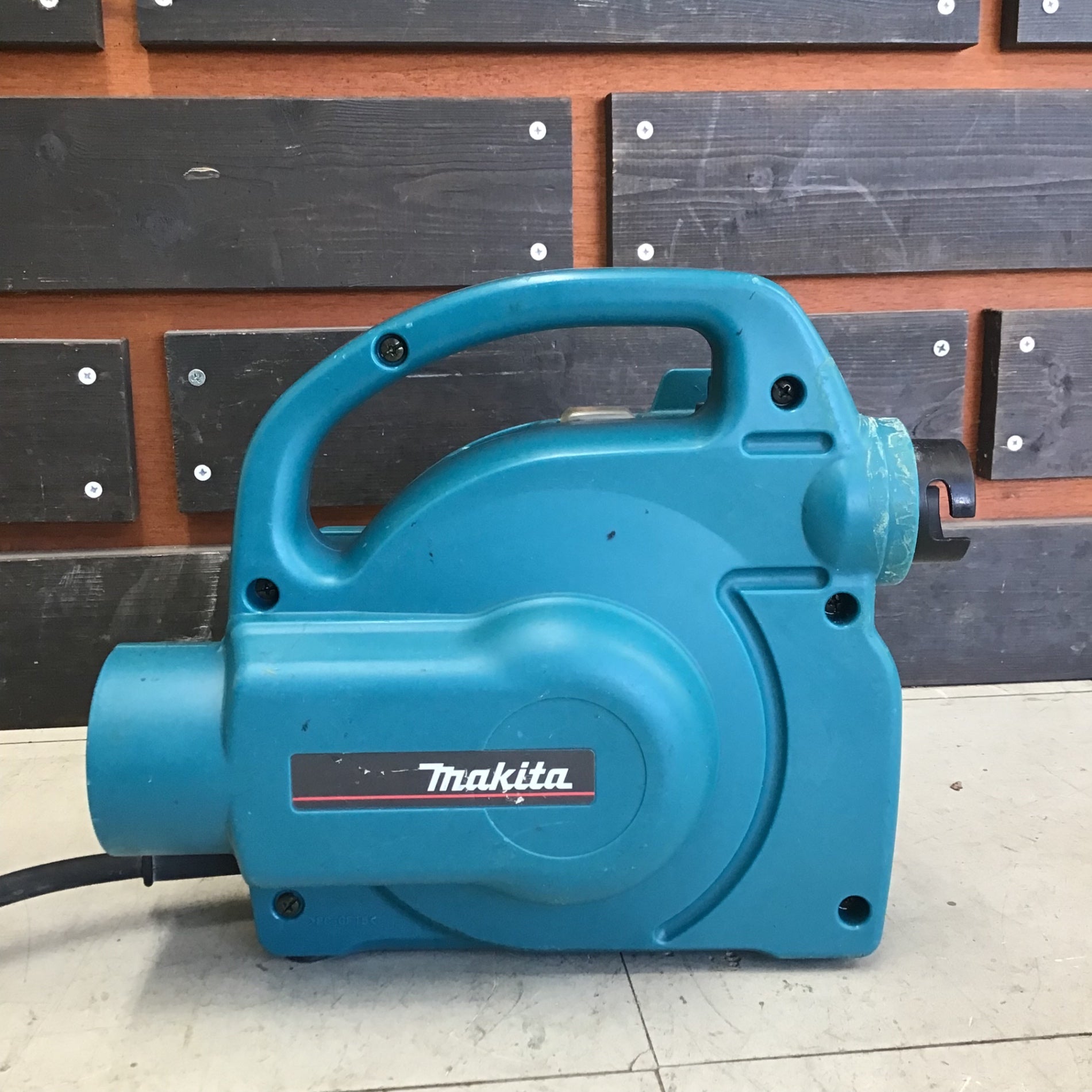 中古品】マキタ/makita 集じん機 乾式 450(P) 【鴻巣店】 – アクト