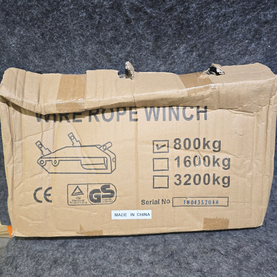 【未使用品】ベストアンサー  ハンドウインチ 800kg  ワイヤーロープ20m チルホール ウインチ 手動 レバーホイスト 本体 0.8t【桶川店】