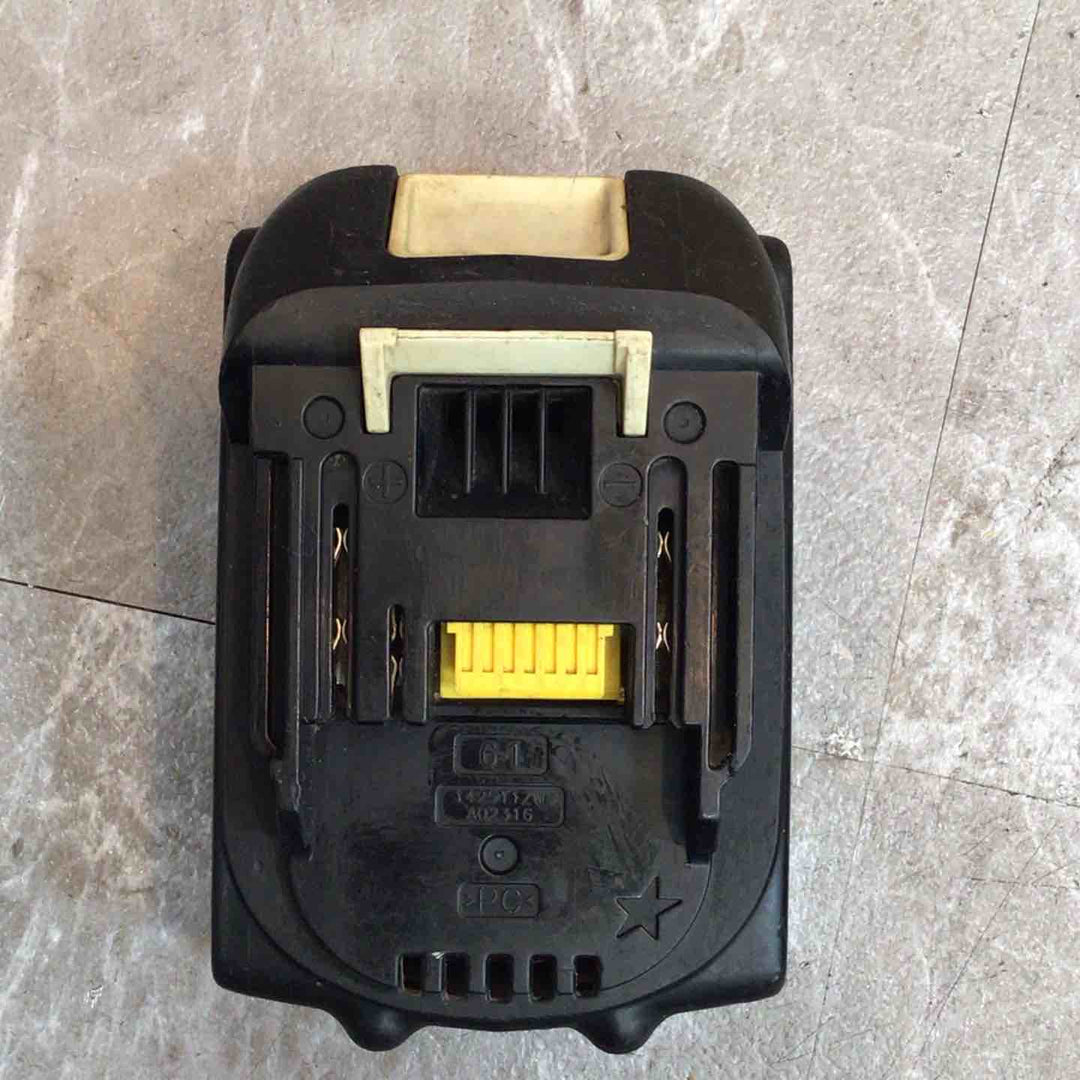 ★マキタ(makita) コードレスインパクトドライバー TD138DRFXW【八潮店】