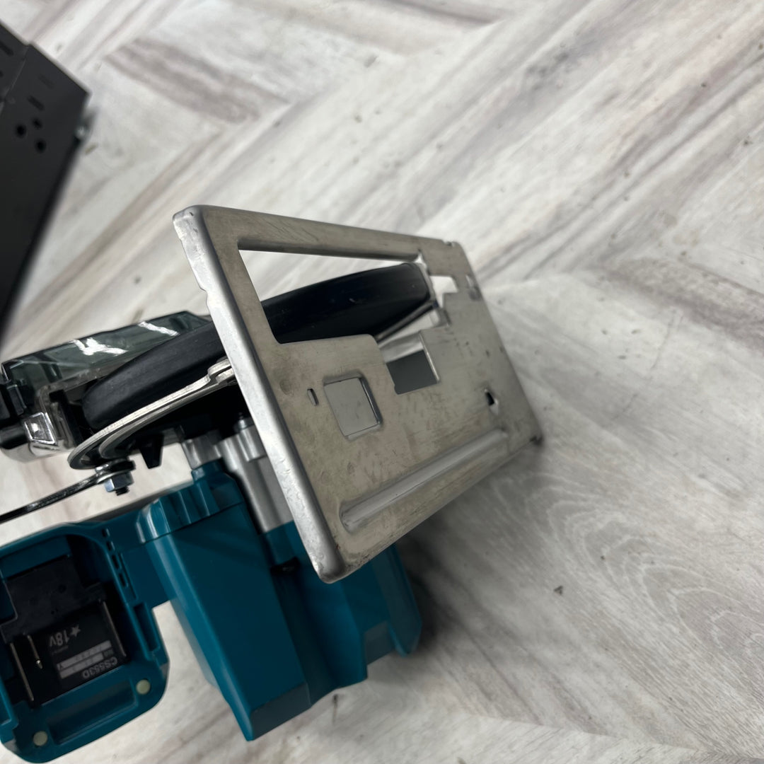 ★マキタ(makita) コードレスチップソーカッター CS553DZ【越谷店】