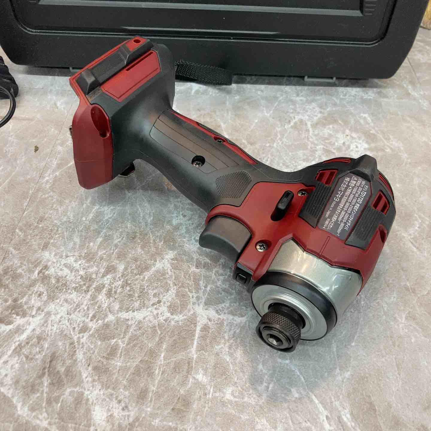 ☆マキタ(makita) コードレスインパクトドライバー TD173DGXAR【八潮店