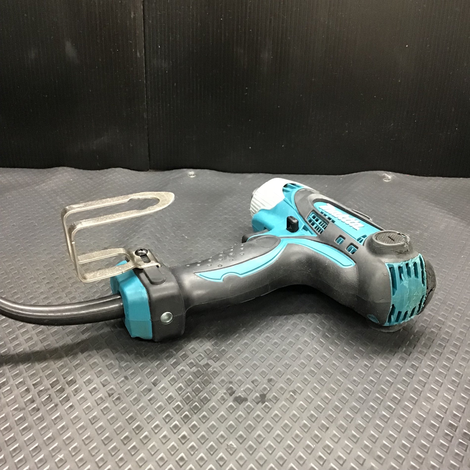 中古品】 マキタ/makita ソフトインパクトドライバー 6963SPK 【鴻巣店