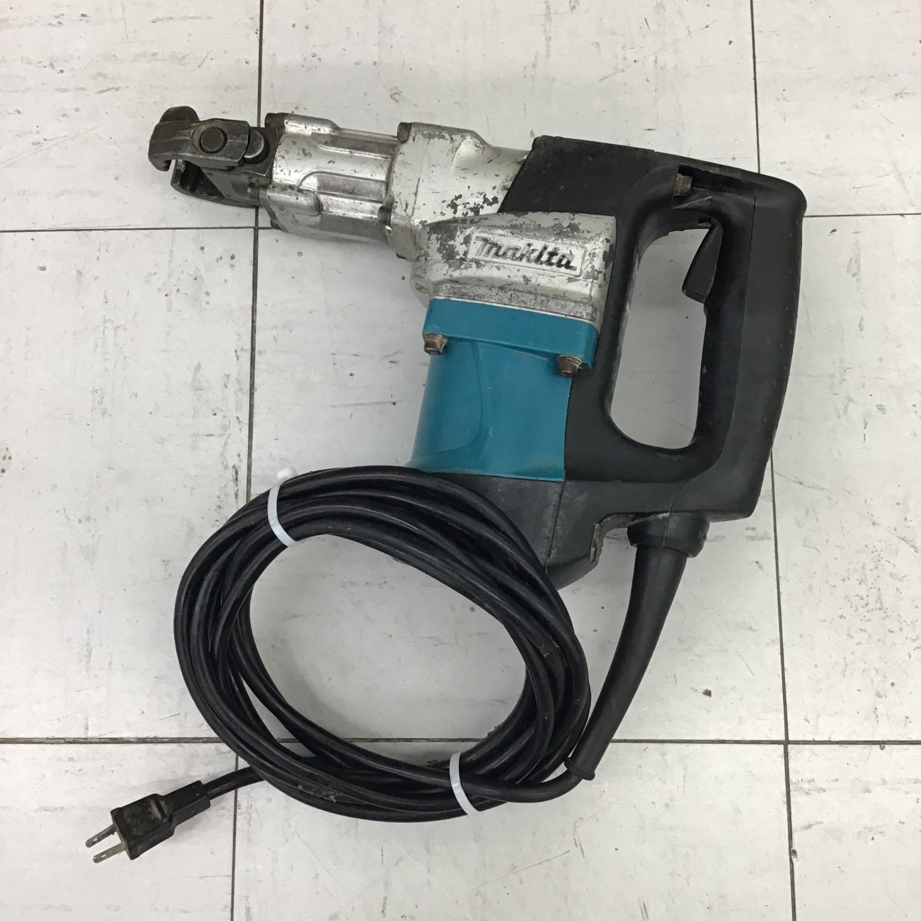 中古品】 マキタ/makita ハンマドリル・HR3530 【鴻巣店】 – アクトツールオンラインショップ