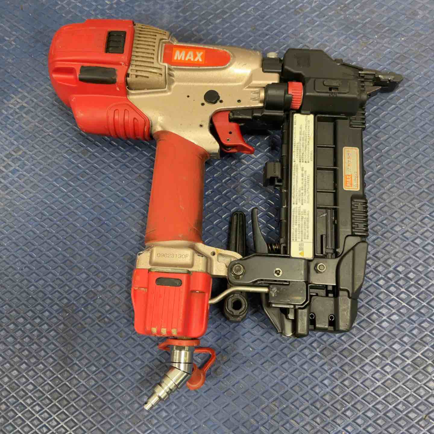 ☆マックス(MAX) 高圧フロアタッカ HA-50F1(D)/4MAフロア【草加