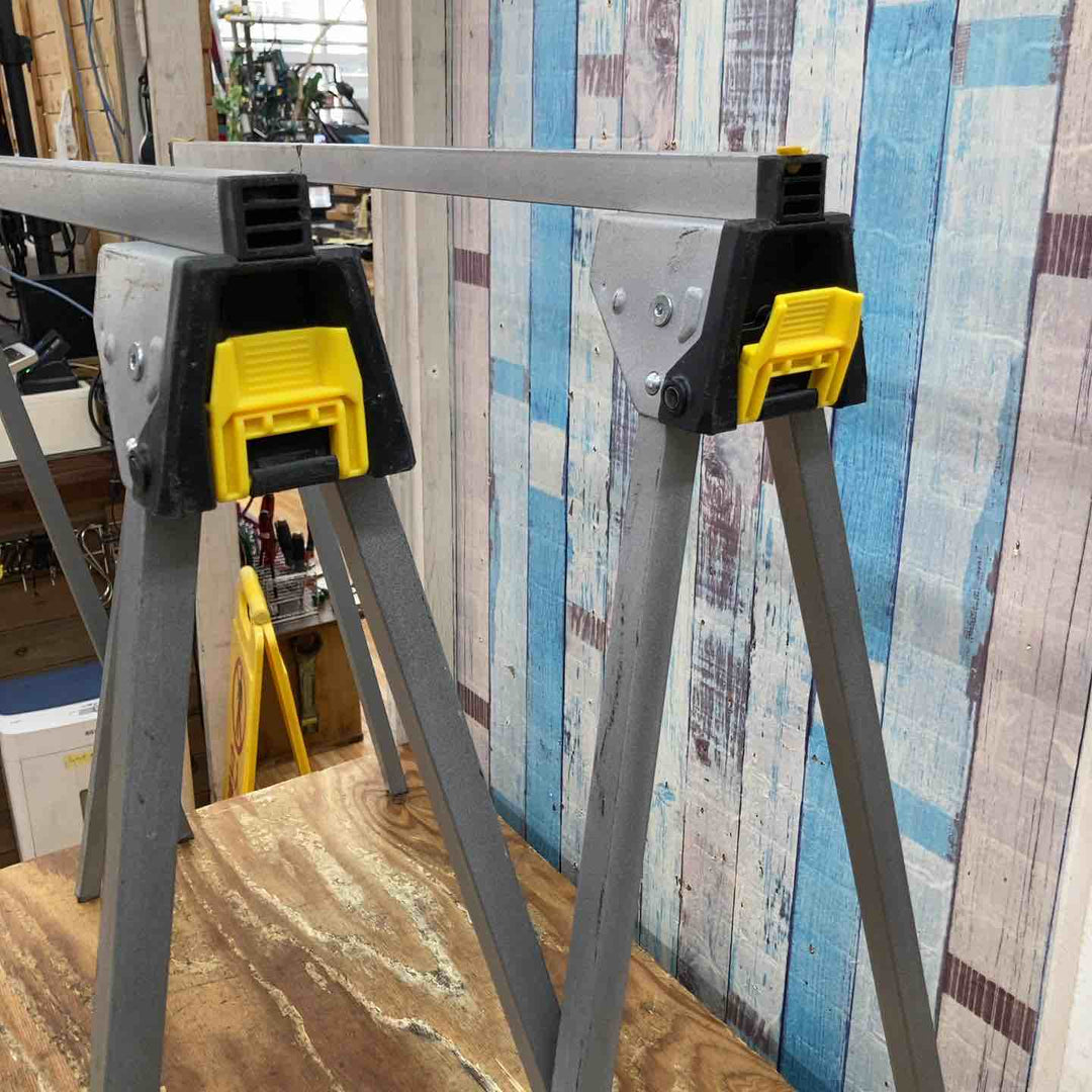 【中古品】スタンレー STANLEY ソーホース 折り畳み式 メタル 2脚１セット 作業台 車止め【柏店】