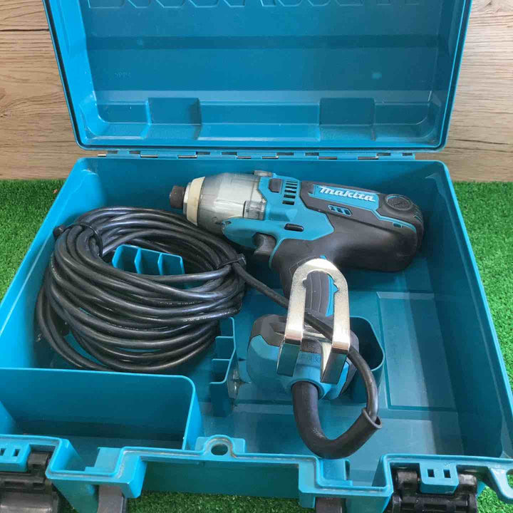 ☆マキタ(makita) インパクトドライバ TD0220【町田店】