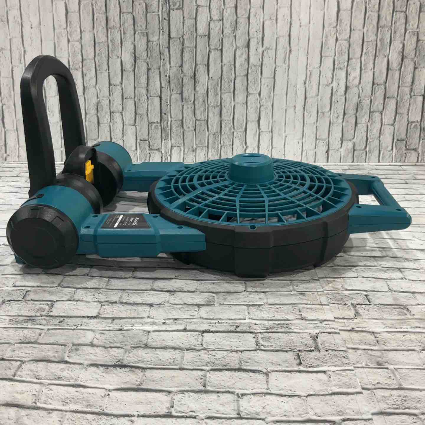 ☆マキタ(makita) コードレスファン CF201DZ【川口店】 – アクトツール