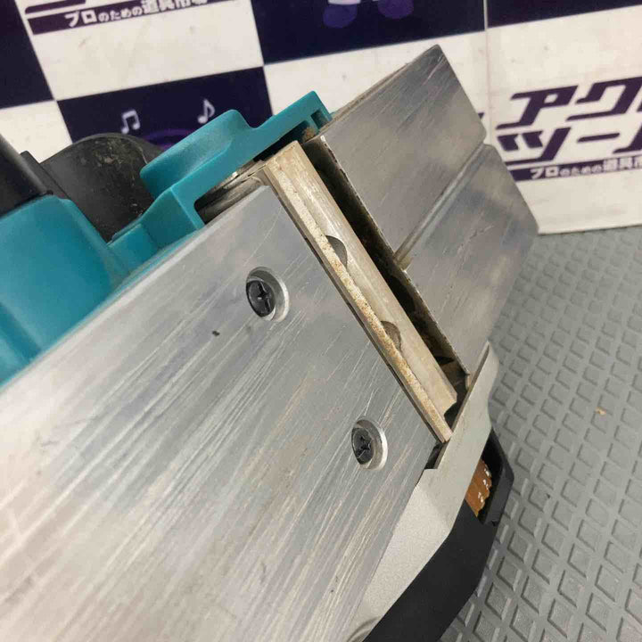 【中古品】マキタ(makita) 14.4Vコードレスカンナ KP140DZ【所沢店】