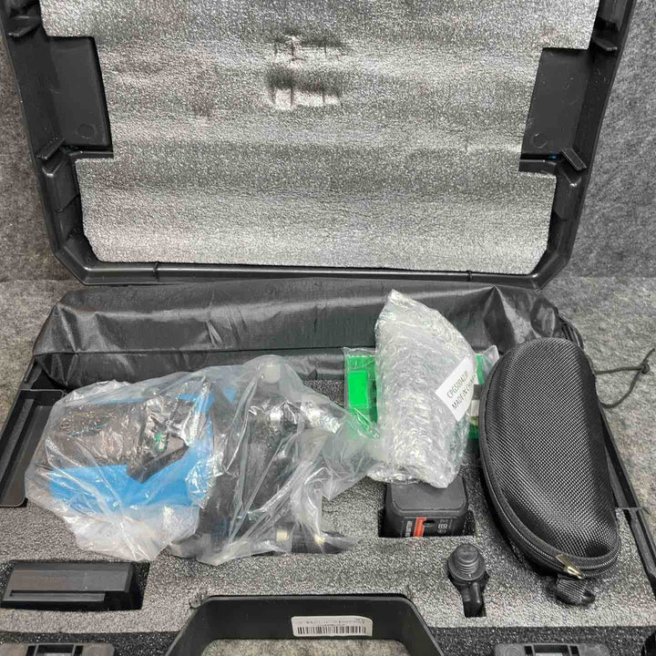 【未校正品】 Elikliv レーザー墨出し器 グリーンレーザー 【桶川店】