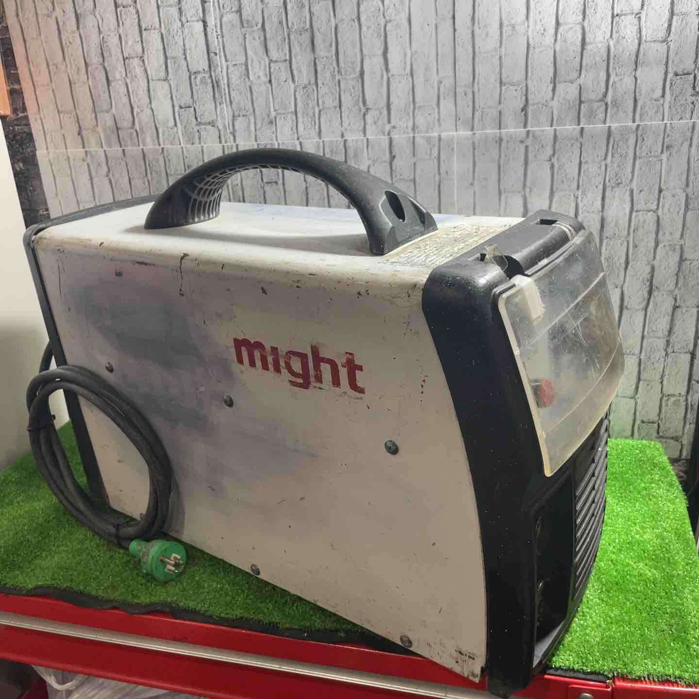 現状品】◇マイト工業(might) リチウムイオンバッテリー溶接機 LBW