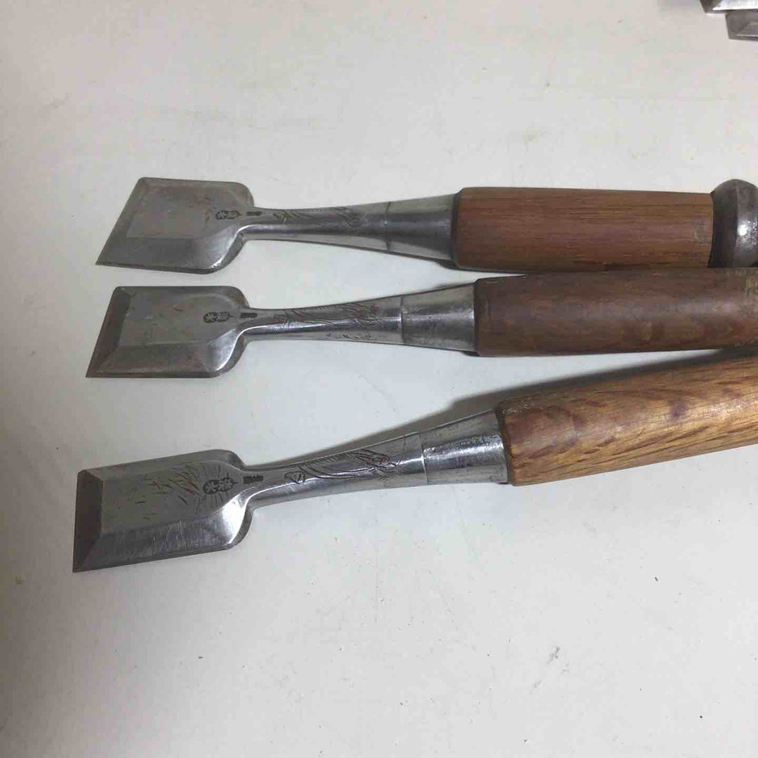 追入鑿 組鑿 淡水 紫檀柄 三つ裏 追入組鑿 10本 のみ ノミ ※1本違います【戸田店】