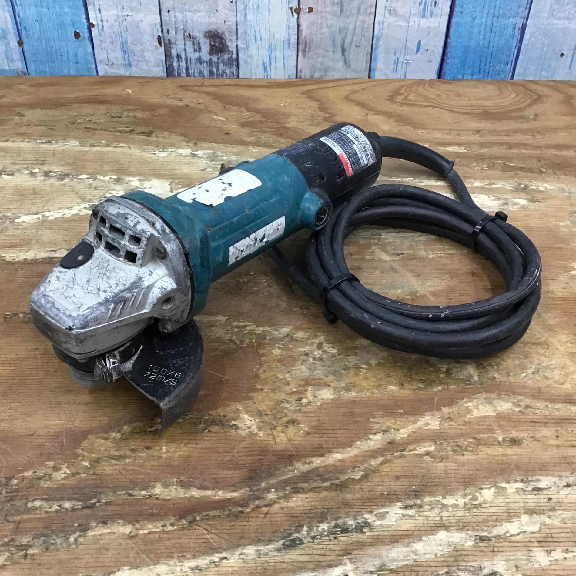 マキタ makita ディスクグラインダ 9533BL Makita 9533BL 100mm グラインダー ☆マキタ(makita) 100mmディスク