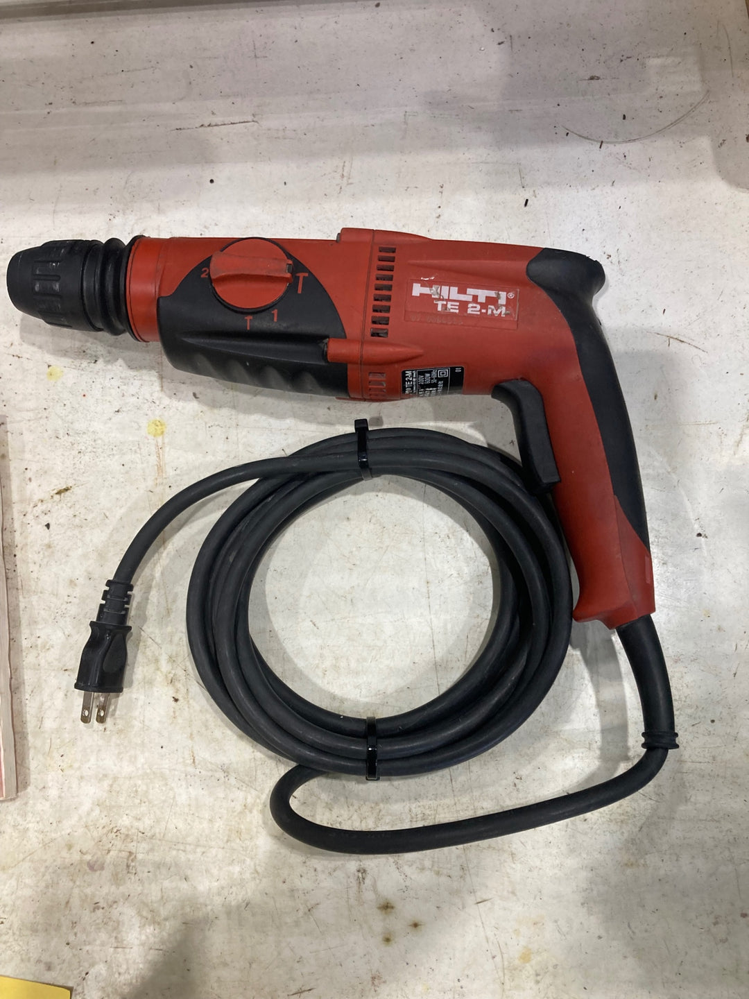 ★ヒルティ(Hilti) ハンマドリル TE2-M　最適なハンマードリル穿孔範囲:  4 - 12 mm【川口店】