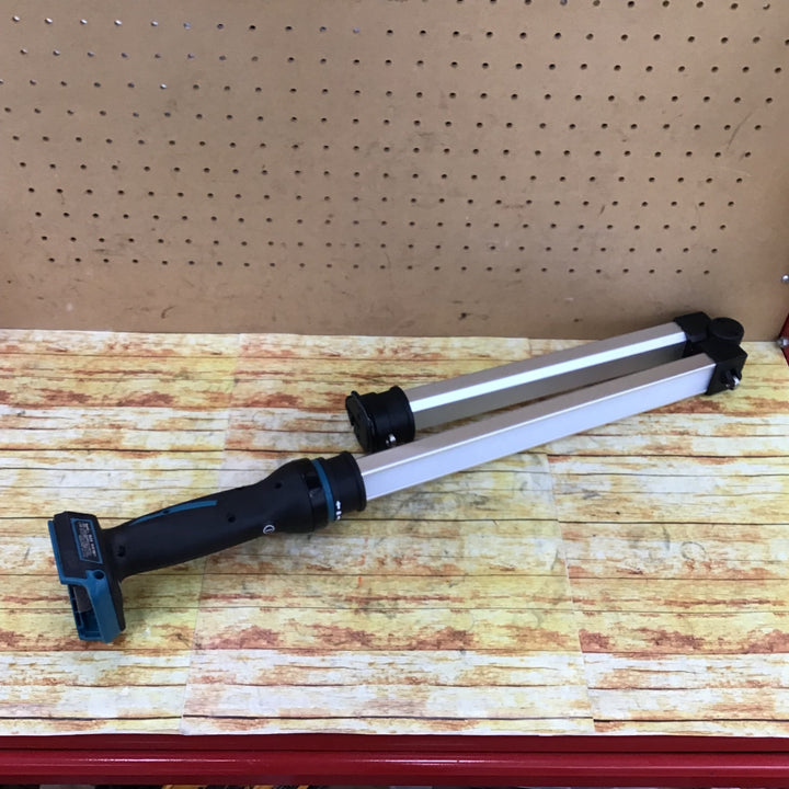 マキタ(makita) コードレスLEDライト ML818【川崎店】