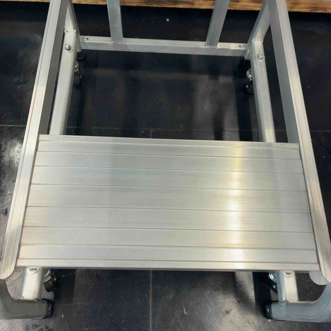 【店頭受取り限定】アルインコ 移動式作業台CSA-B(スプリングキャスター付き) CSA60B【藤沢店】