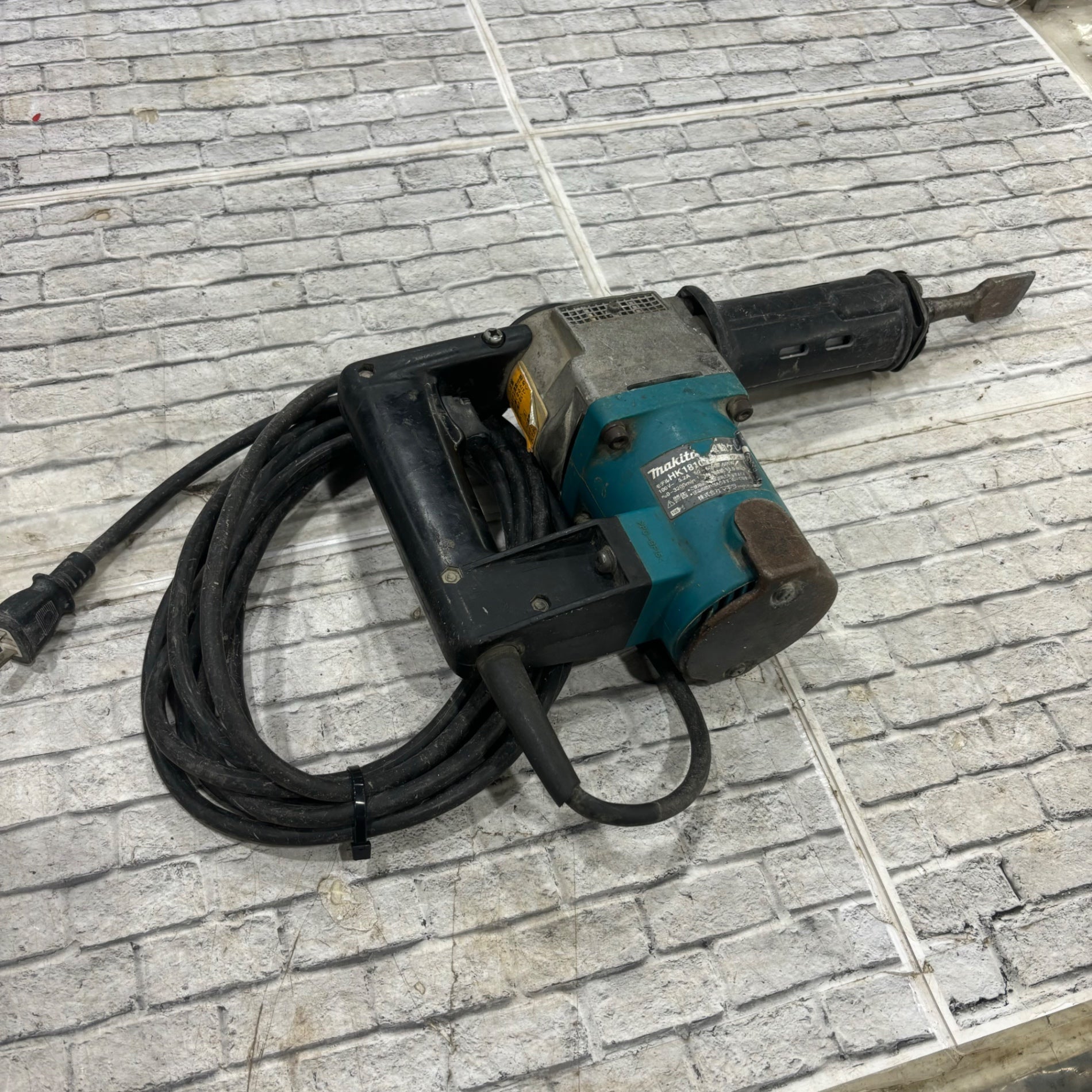 ☆マキタ(makita) 電動ケレン HK1810【川口店】 – アクトツールオンラインショップ