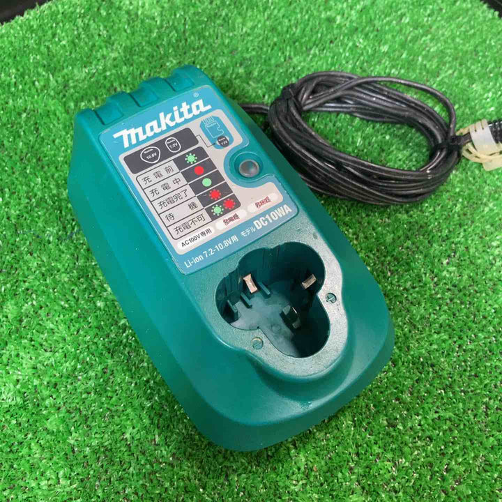 マキタ(makita) 差込式10.8V ラジオ(MR051) ライト(ML101) バッテリー 充電器 セット【岩槻店】