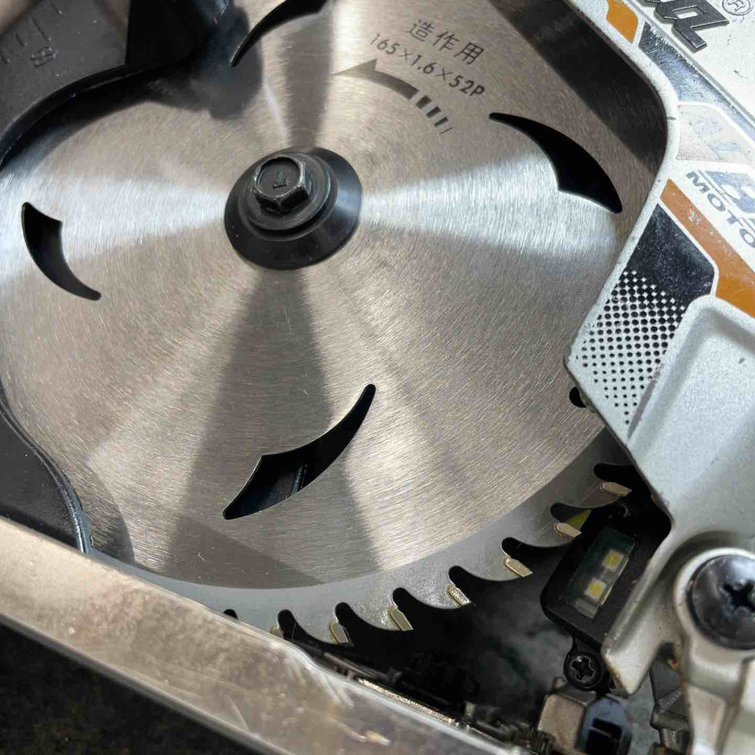 マキタ(makita) 電子造作用精密マルノコ HS6403【桶川店】