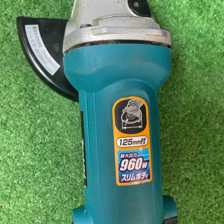 ☆マキタ(makita) 125mm ディスクグラインダ 9535B【岩槻店】