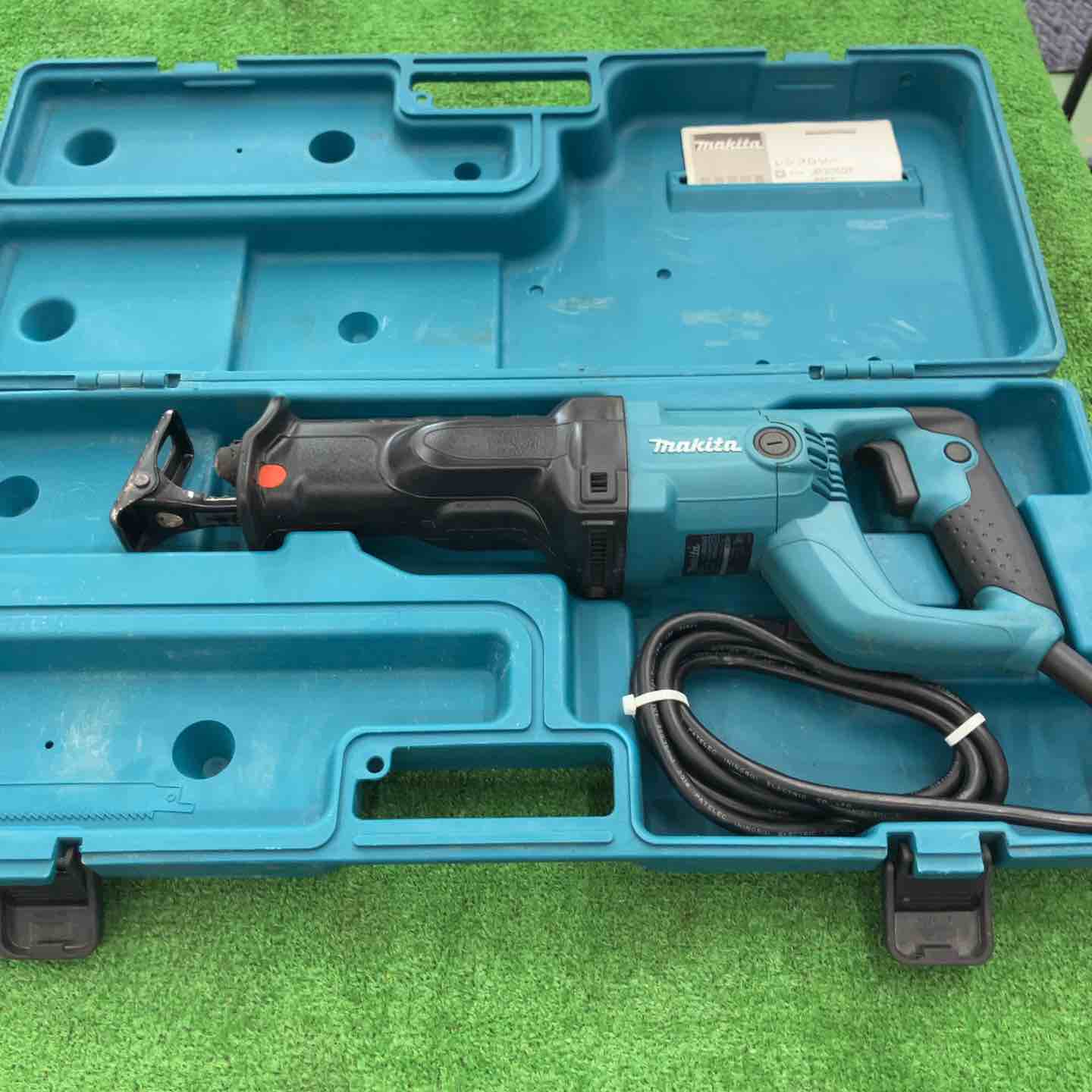 中古品 makita マキタ レシプロソー JR3050T 本体のみ