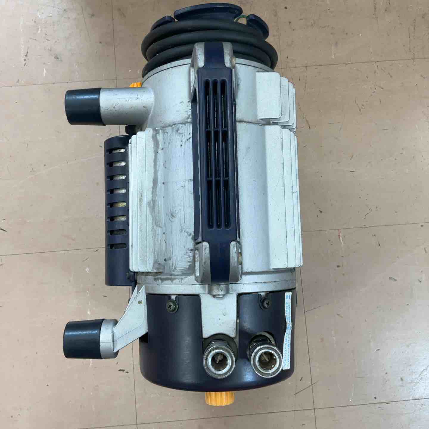 ◇マックス(MAX) 常圧エアコンプレッサ AK-615P2[5] (615PII)【草加店