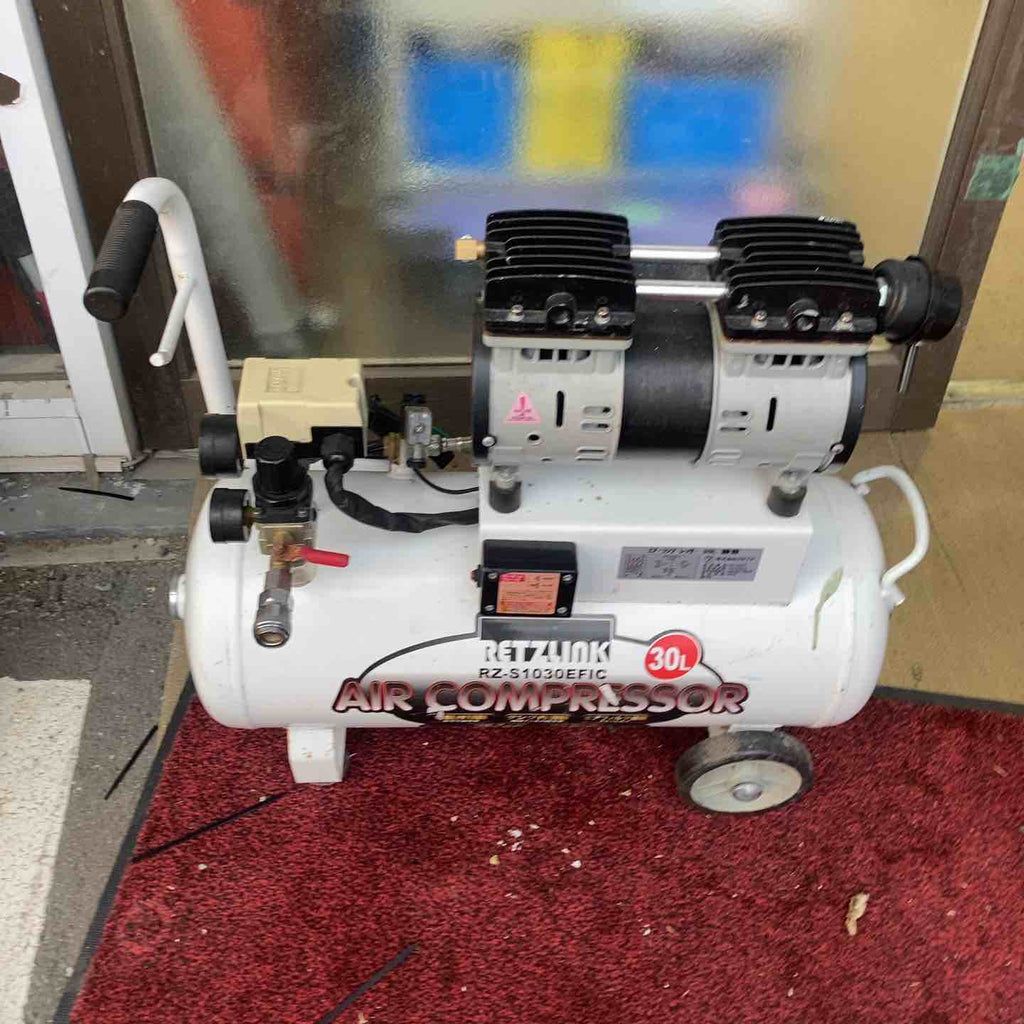 店頭受取り限定】エアーコンプレッサー RETZILNK 30L RZ-S1030EFIC町田