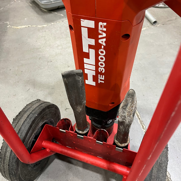 【店頭受取り限定】★ヒルティ(Hilti) コード式ハツリ機 TE3000-AVR【川口店】