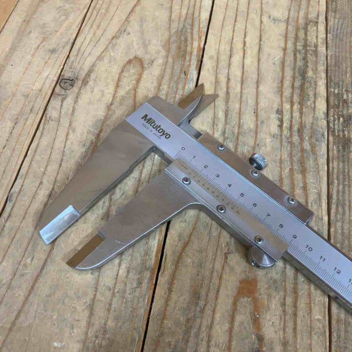 ◇ミツトヨ(Mitutoyo) M型標準ノギス N60 60cm【所沢店】 クランプねじ少し歪み(固定は可能)